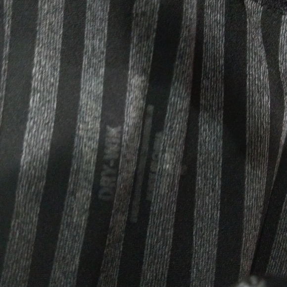 Marika performance wear zip up top - Picture 7 of 7